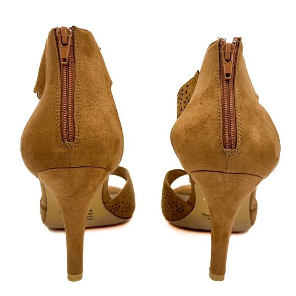 Torrid Faux Suede T-Strap Floral Cut Out Zip Stilleto Heel Sandals Sz 11 Boho - Picture 5 of 14